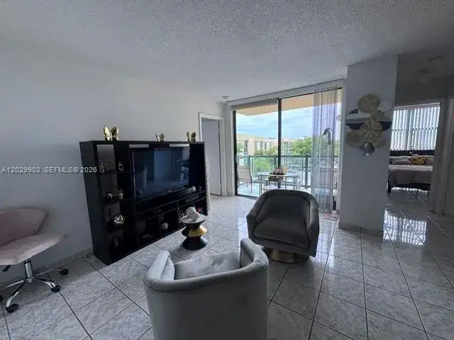 11780 SW 18th St # 2, Miami FL 33175 photo 4