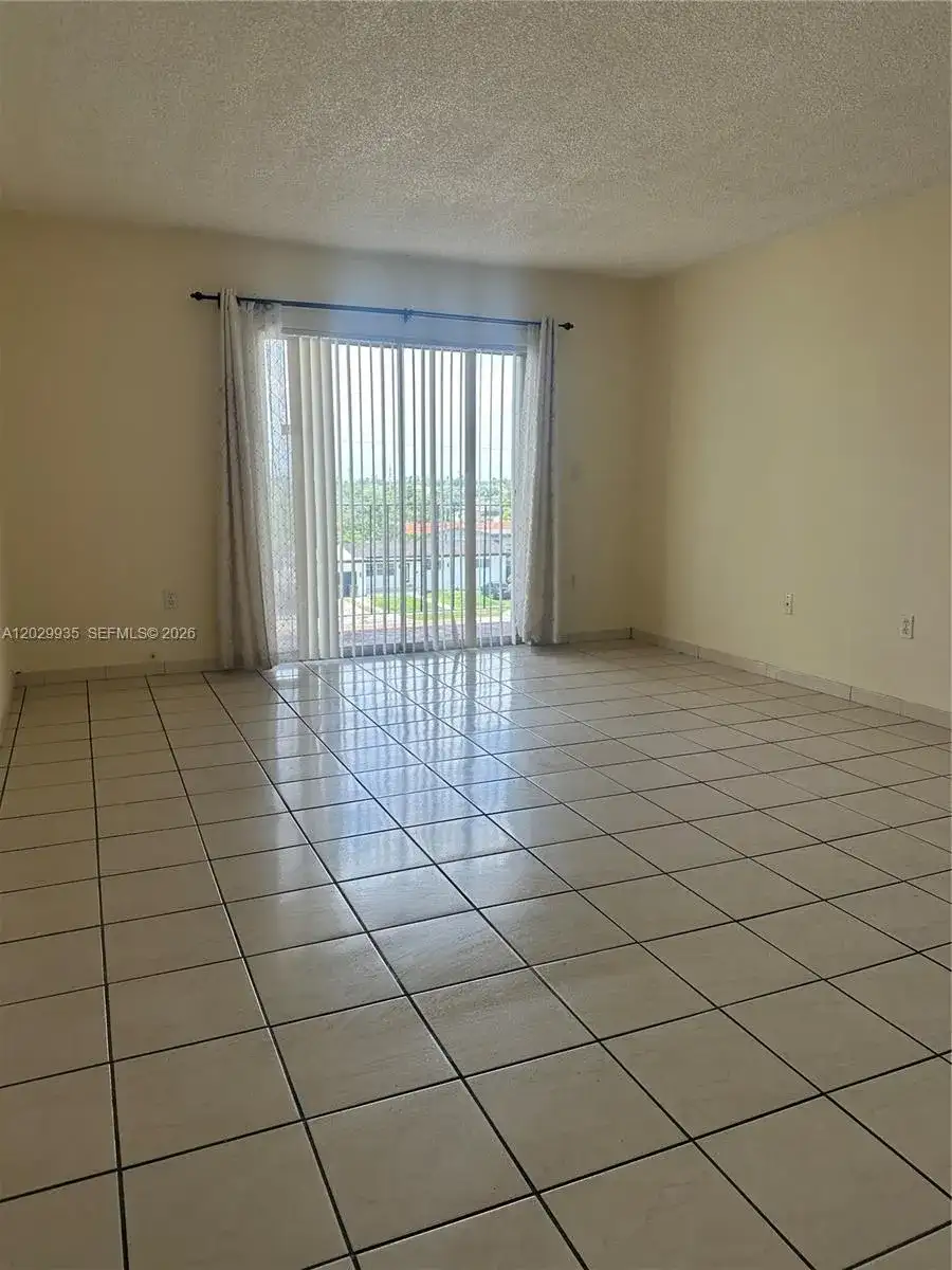 1075 W 68th St # 309, Hialeah FL 33014 photo 3