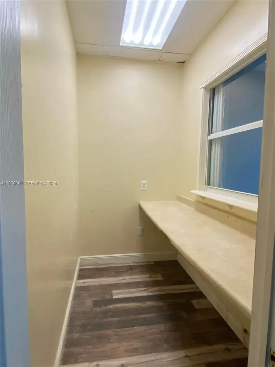 4796 NW 167th St, Miami Gardens FL 33014 photo 4