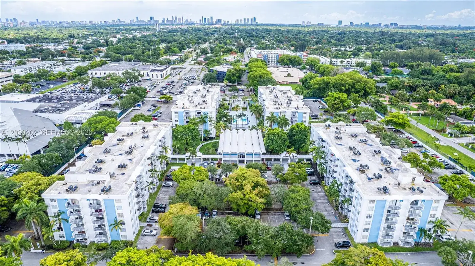 482 NW 165th St Rd # 201, Miami FL 33169 photo 2