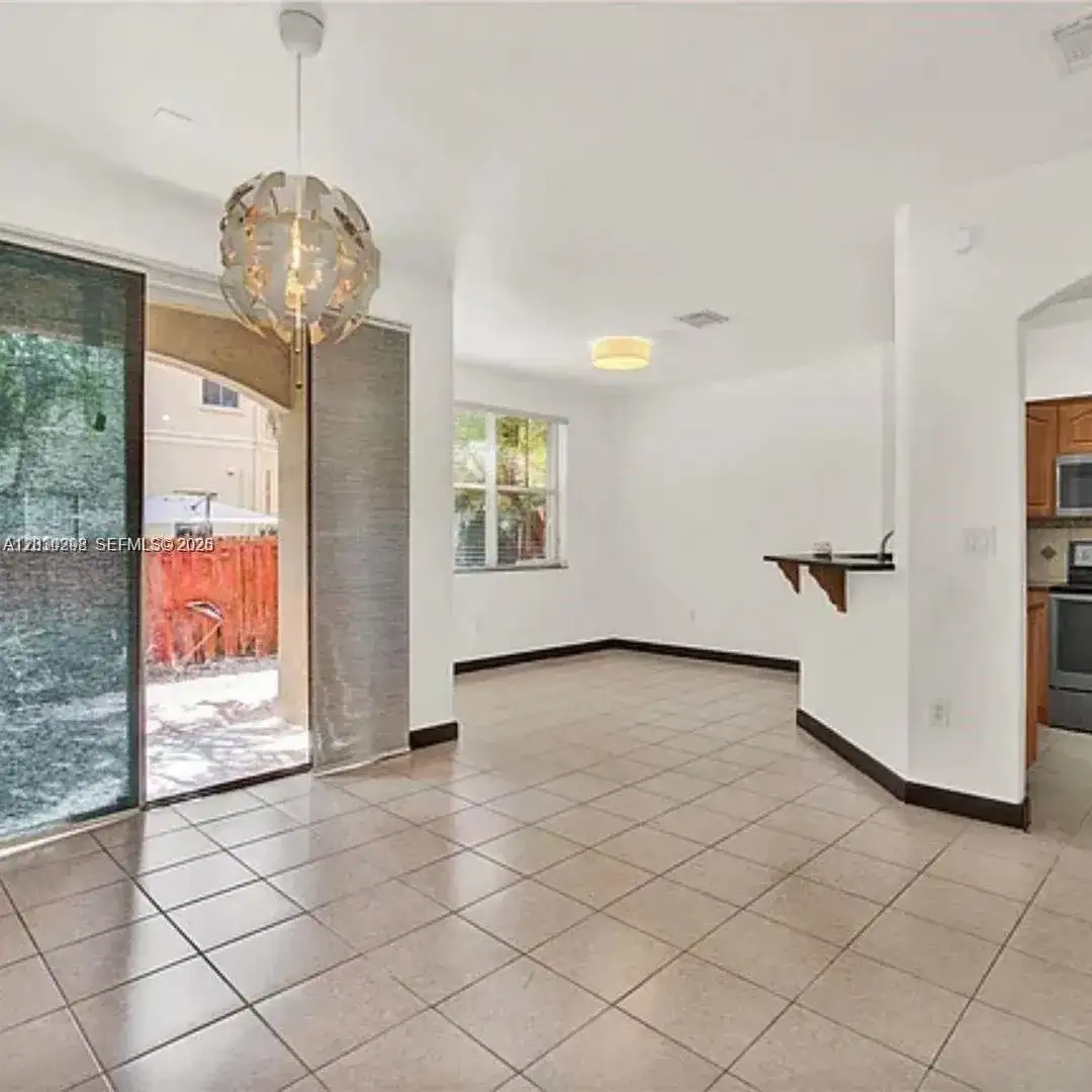 10902 NW 79th St # 10902, Doral FL 33178 photo 3