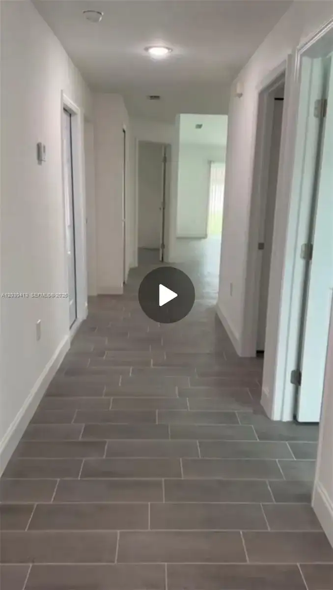 5016-5018 SW 24 ST, Lehigh Acres FL 33973 photo 3