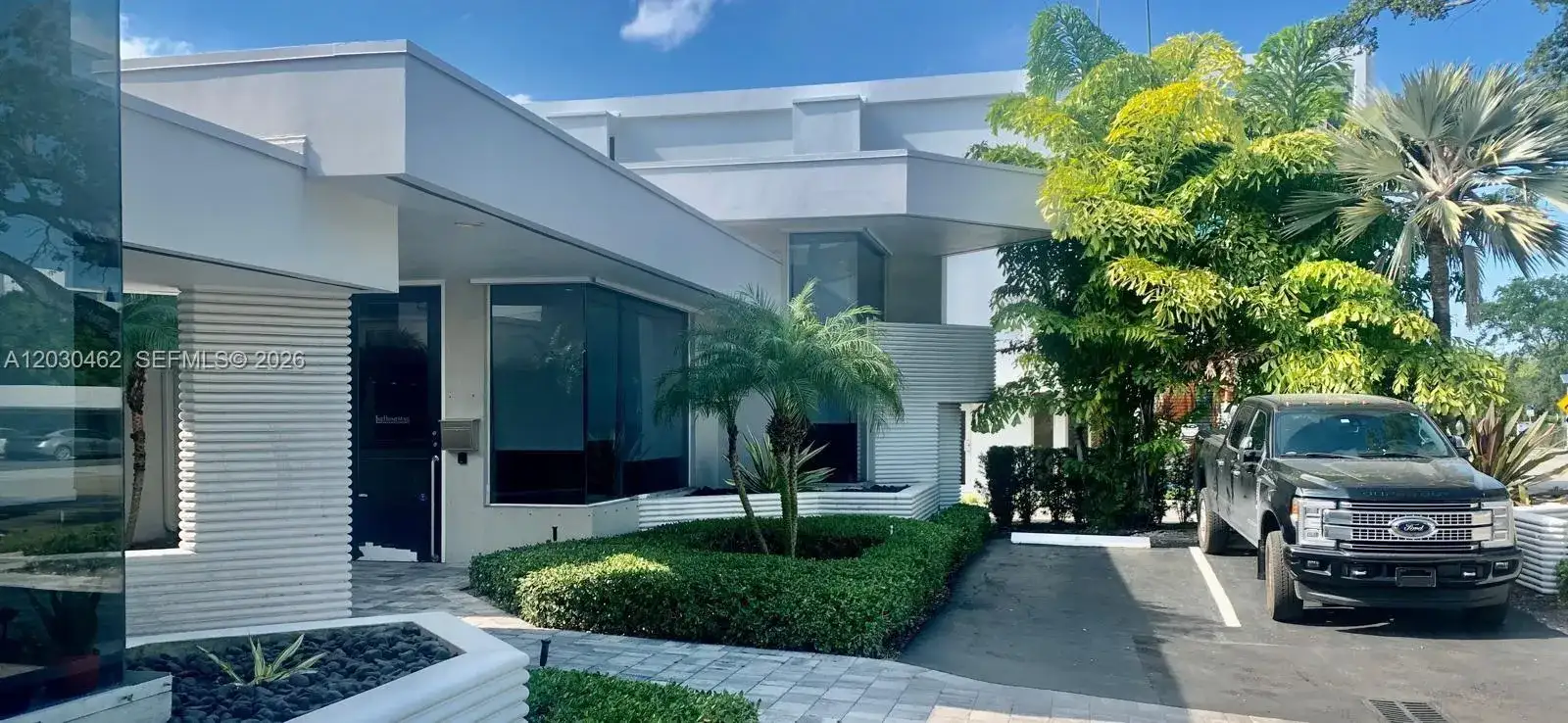 721 NE 3rd Ave # A, Fort Lauderdale FL 33304 photo 4