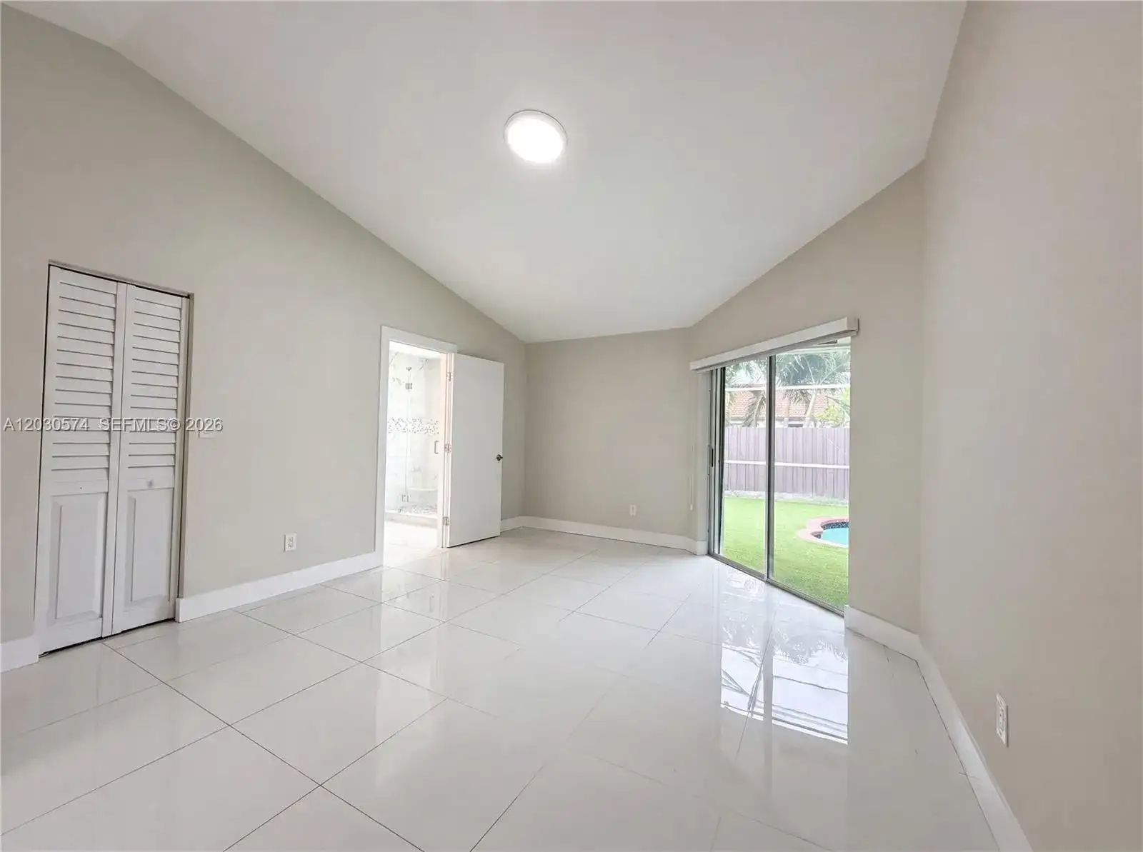 16571 SW 145th Ave, Miami FL 33177 photo 4