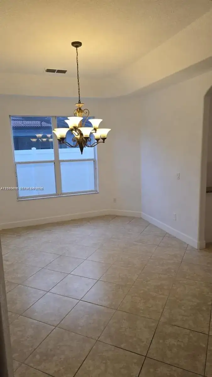 2802 Quiet Water Trail, Kissimmee FL 34744 photo 4