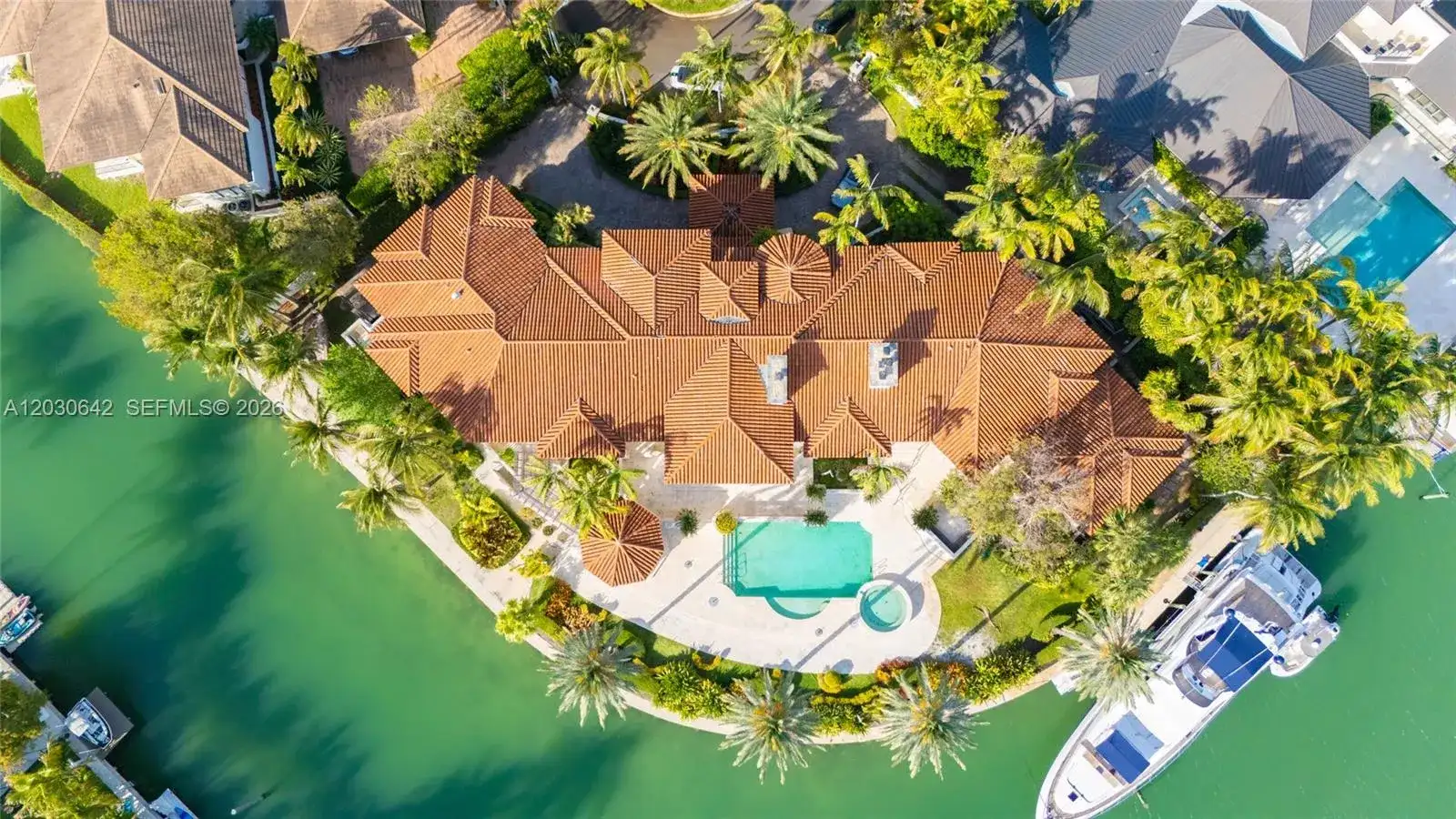 260 Cape Florida Dr, Key Biscayne FL 33149 photo 3