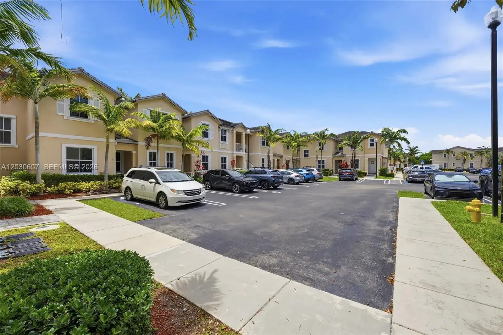 142 SE 28th Ter # 6, Homestead FL 33033 photo 2
