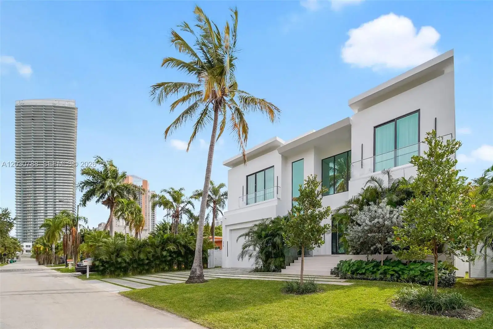 278 190th St, Sunny Isles Beach FL 33160 photo 2