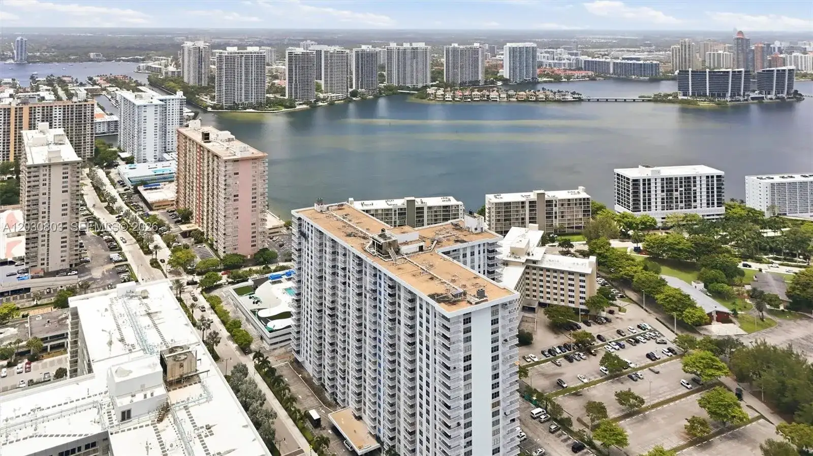 231 174th St # 901, Sunny Isles Beach FL 33160 photo 3