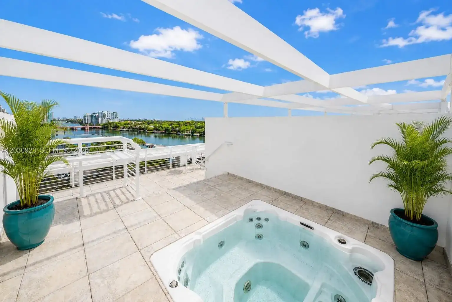 6580 Indian Creek Dr # 601, Miami Beach FL 33141 photo 5