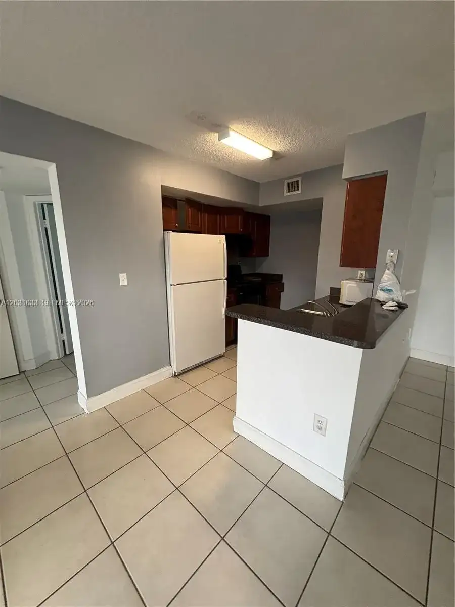 15231 SW 80th St # 602, Miami FL 33193 photo 3