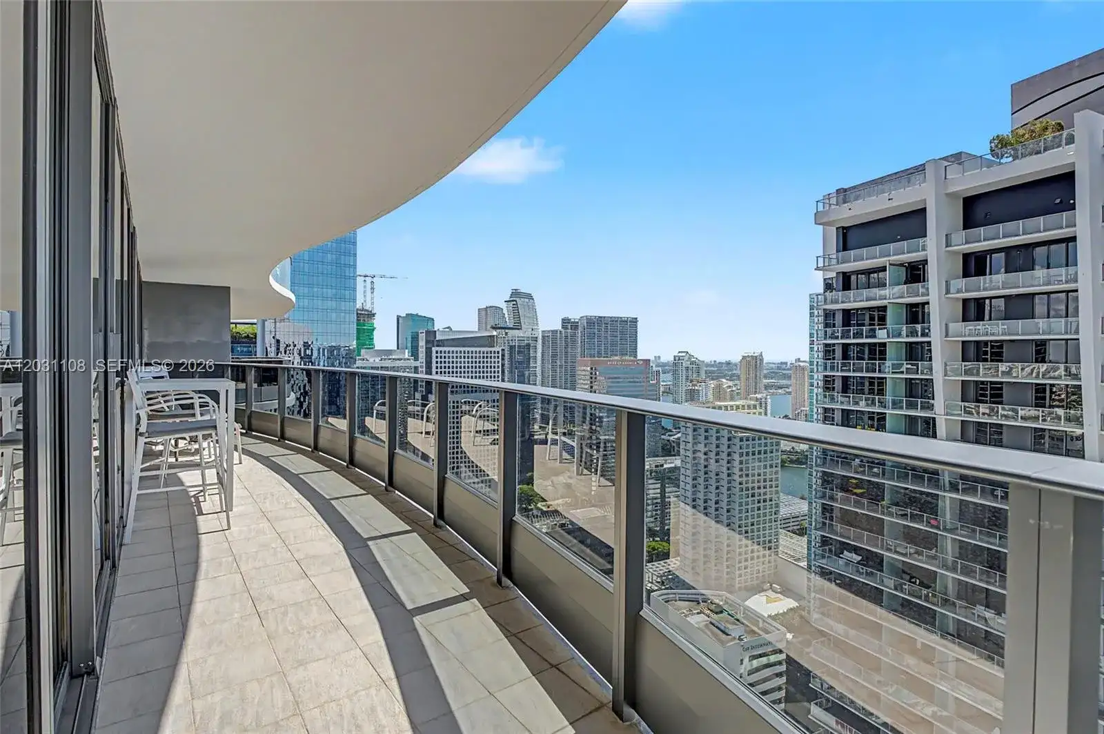 1000 Brickell Plz # 4609, Miami FL 33131 photo 3