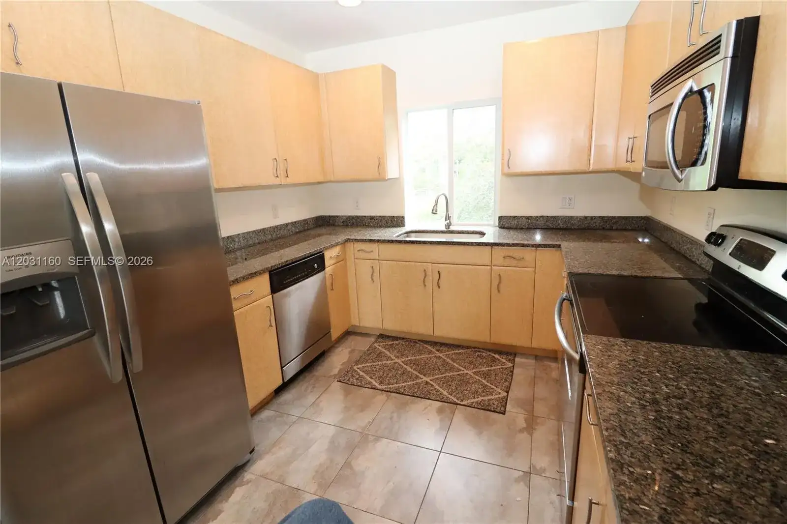 609 NE 28th St # 1, Wilton Manors FL 33334 photo 2