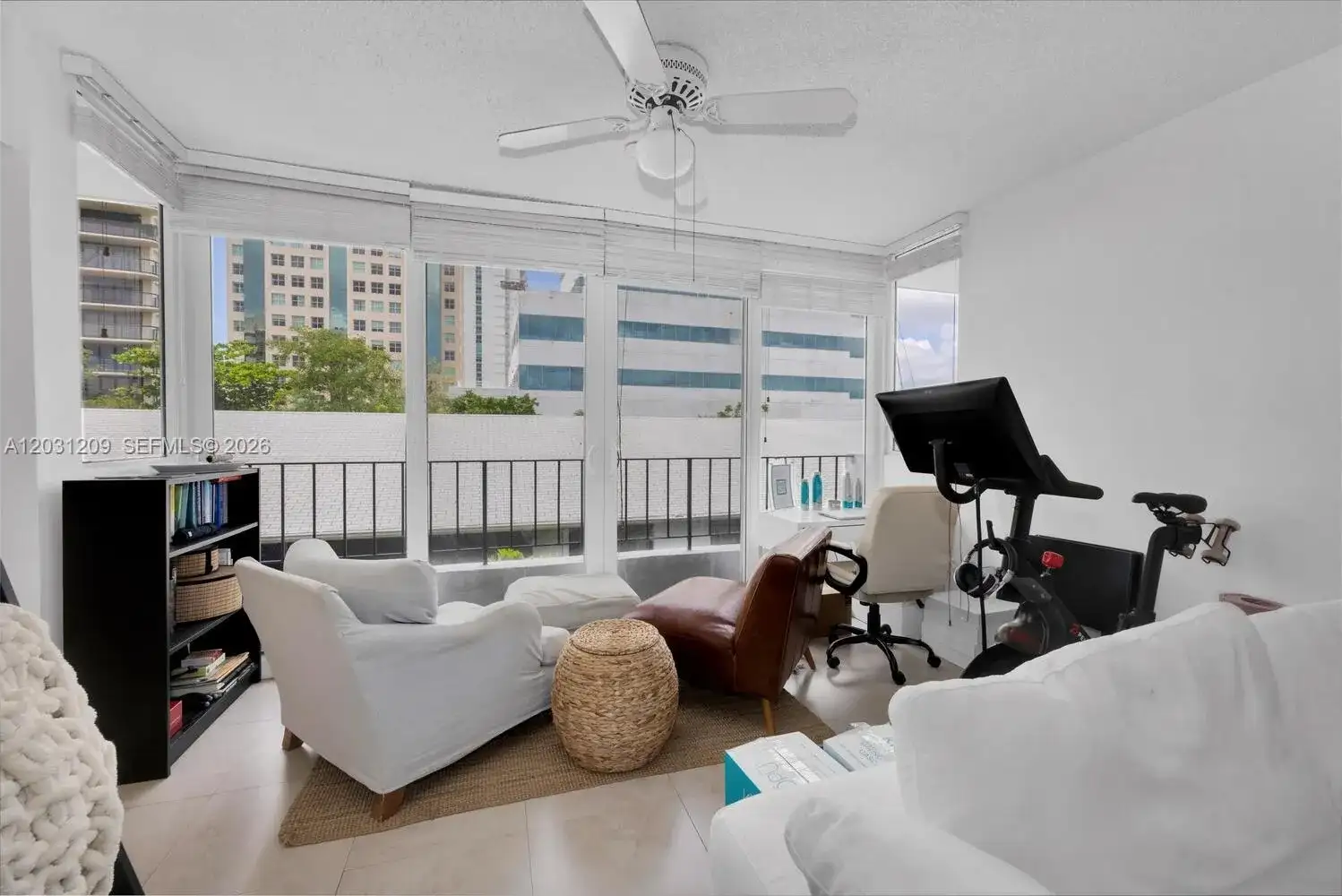 2539 S Bayshore Dr, Coconut Grove FL 33133 photo 3