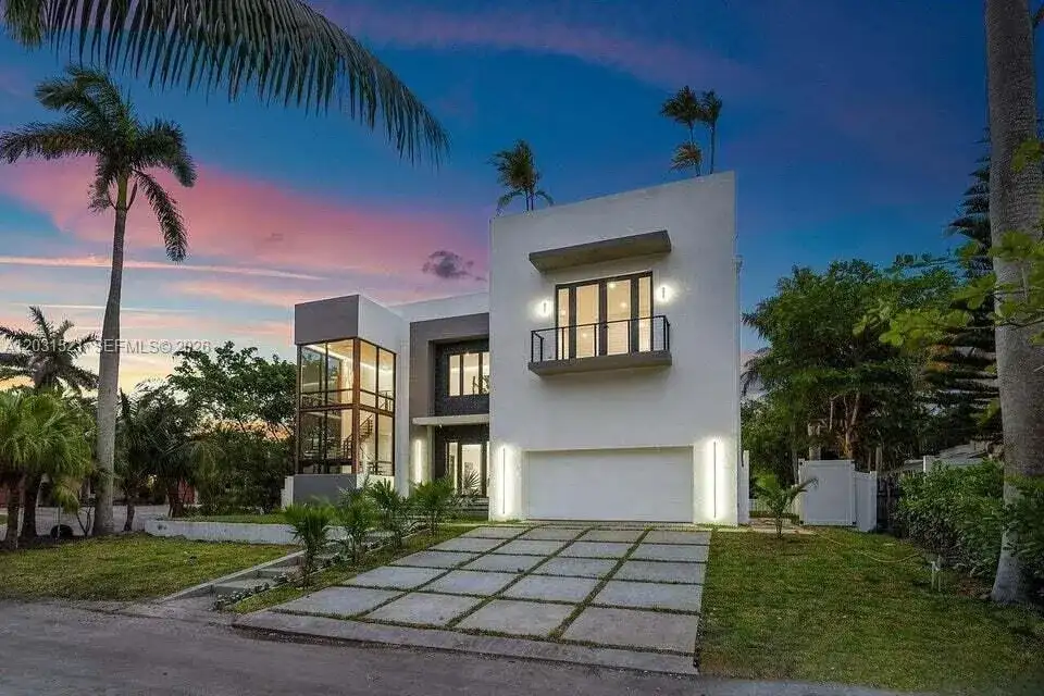 638 Lakeside Harbor, Boynton Beach FL 33435 photo 3