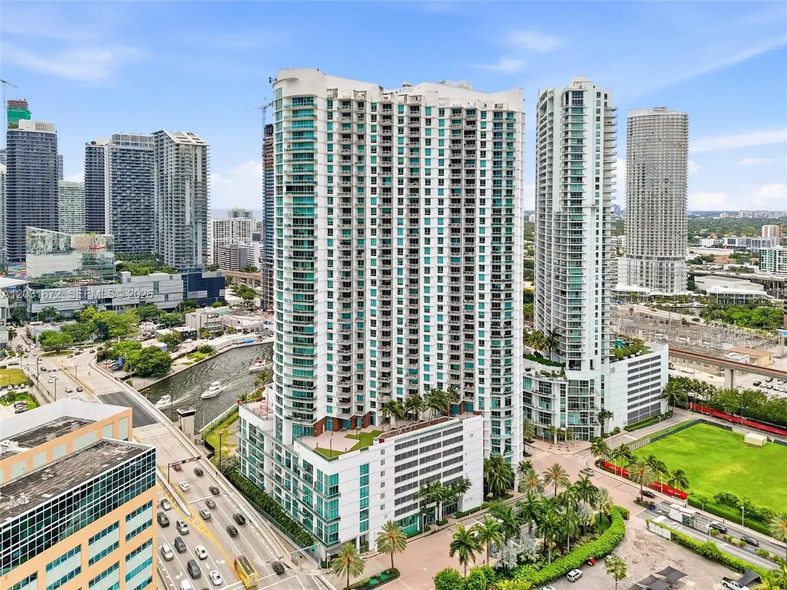 350 S Miami Ave # 3912, Miami FL 33130 photo 3