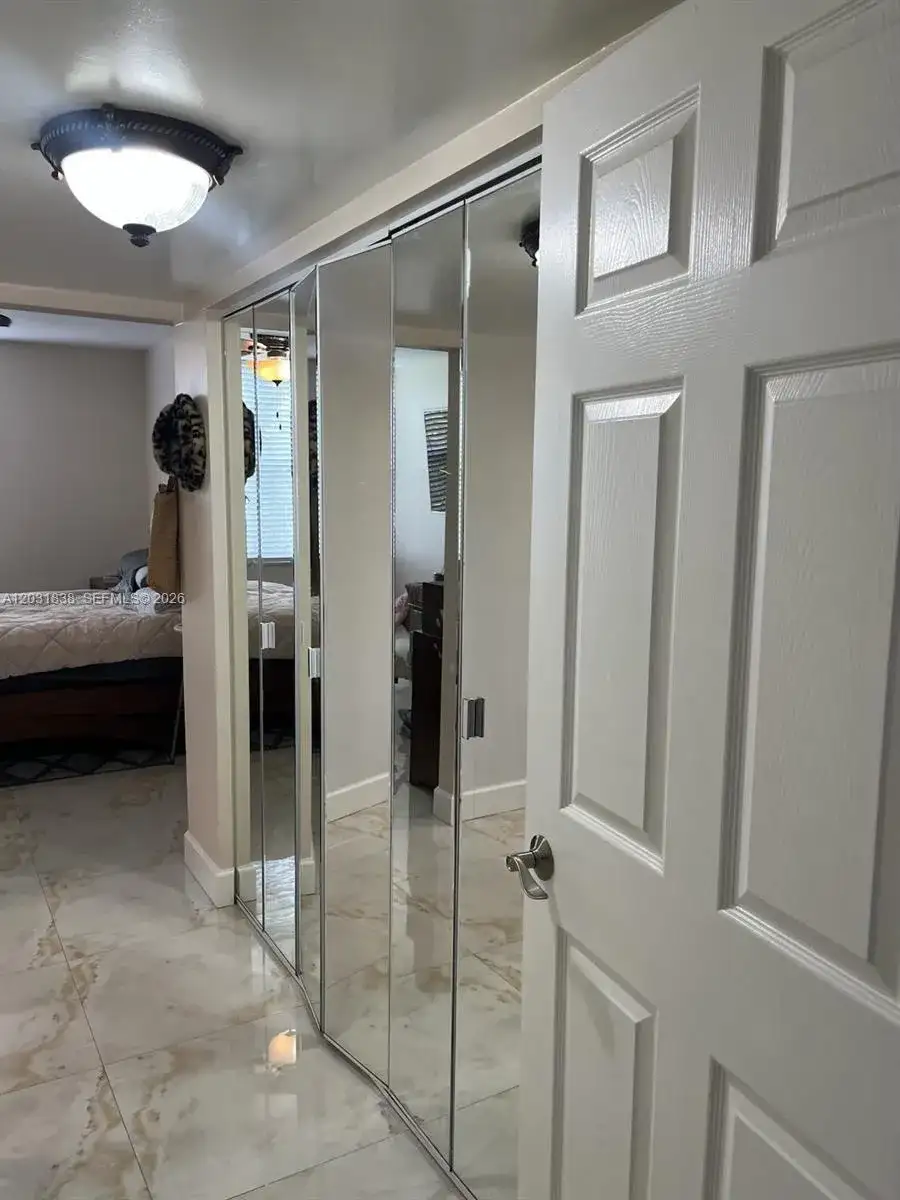 9420 Tangerine Pl # 401, Davie FL 33324 photo 4