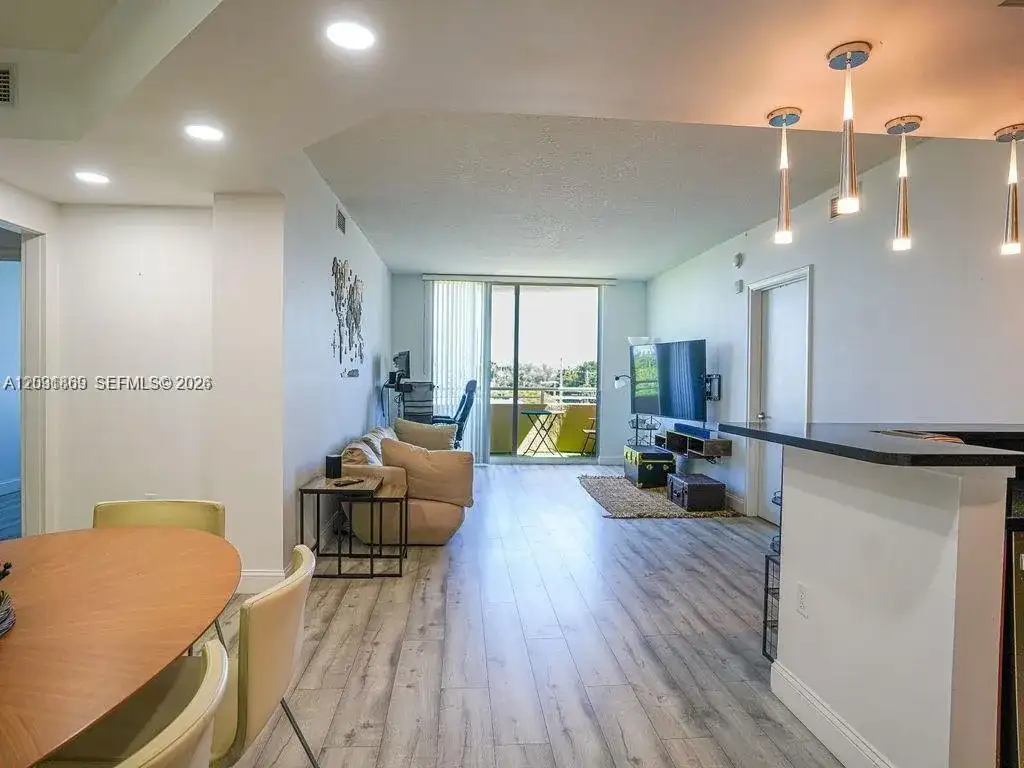 18800 NE 29th Ave # 405, Aventura FL 33180 photo 5
