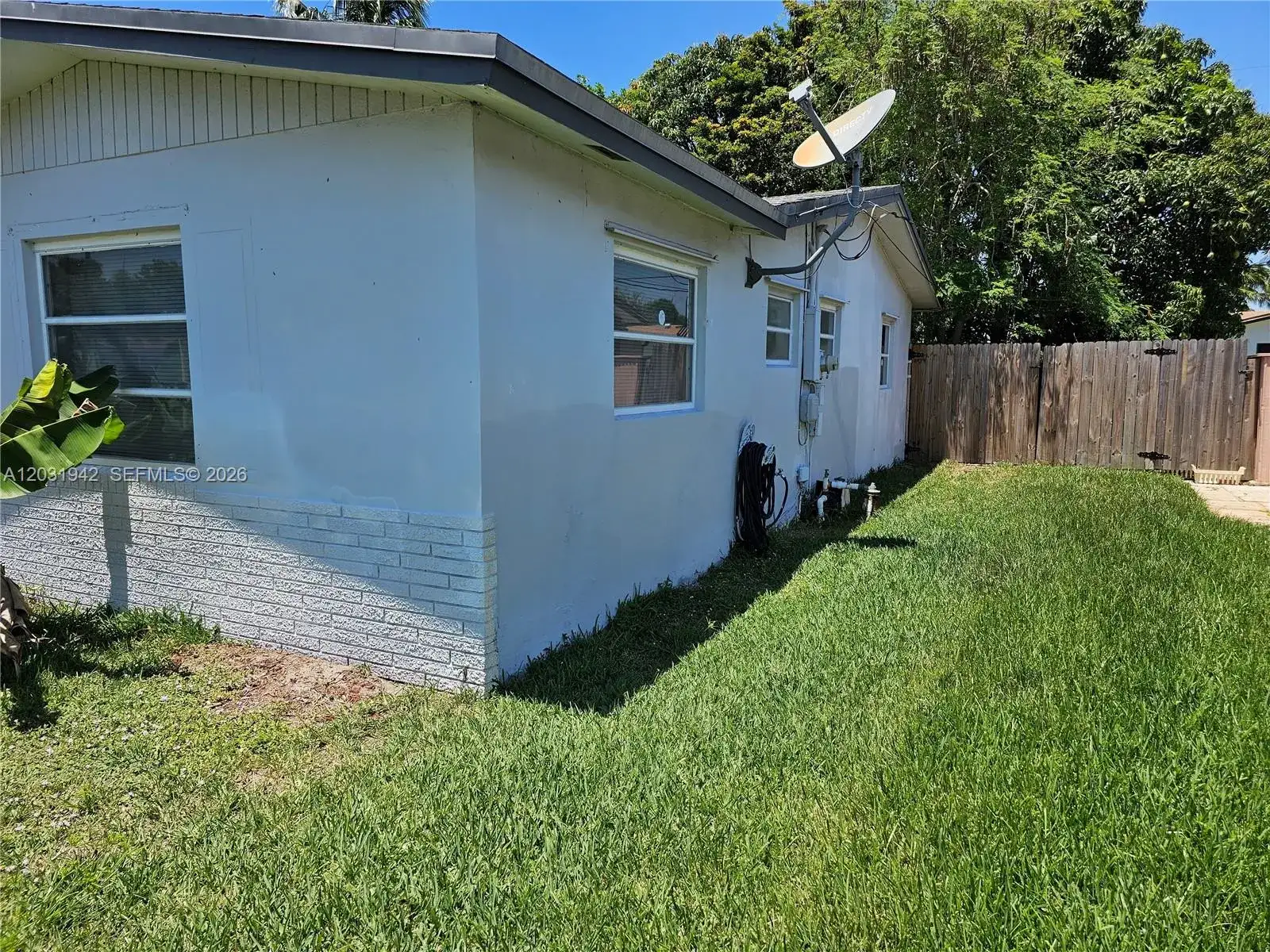 4431 NW 23rd Ct, Lauderhill FL 33313 photo 2