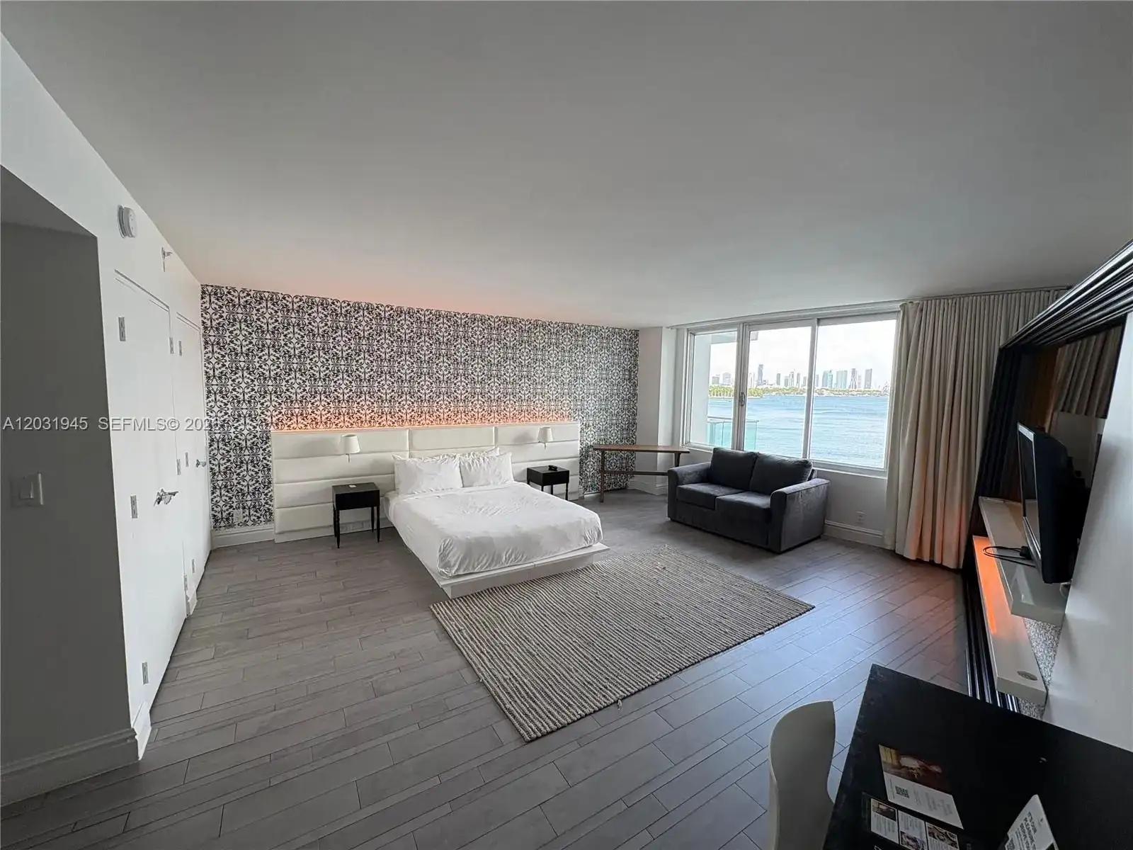 1100 West Ave # 418, Miami Beach FL 33139 photo 3