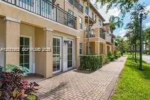 845 SW 147th Ave # 1901, Pembroke Pines FL 33027 photo 3