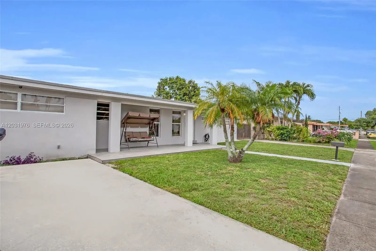 855 W 70th Pl, Hialeah FL 33014 photo 4