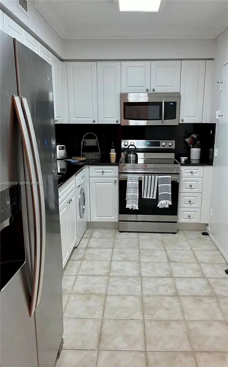 2501 S Ocean Dr, Hollywood FL 33019 photo 5