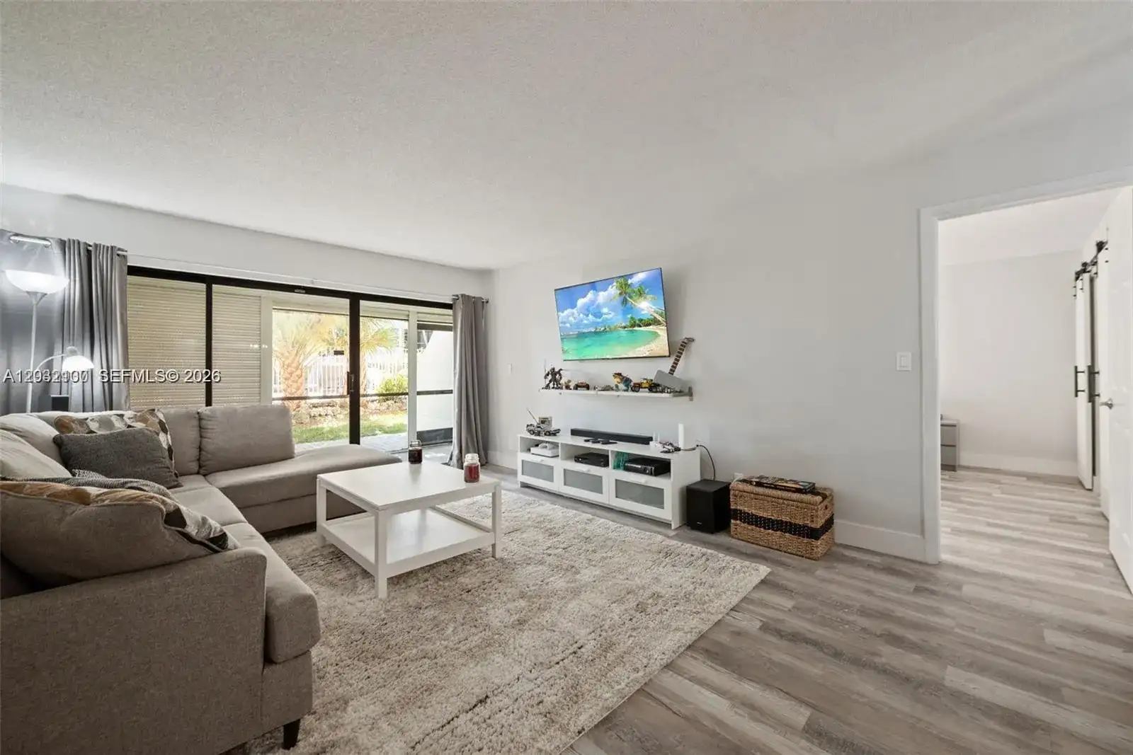301 Racquet Club Rd # 104, Weston FL 33326 photo 2