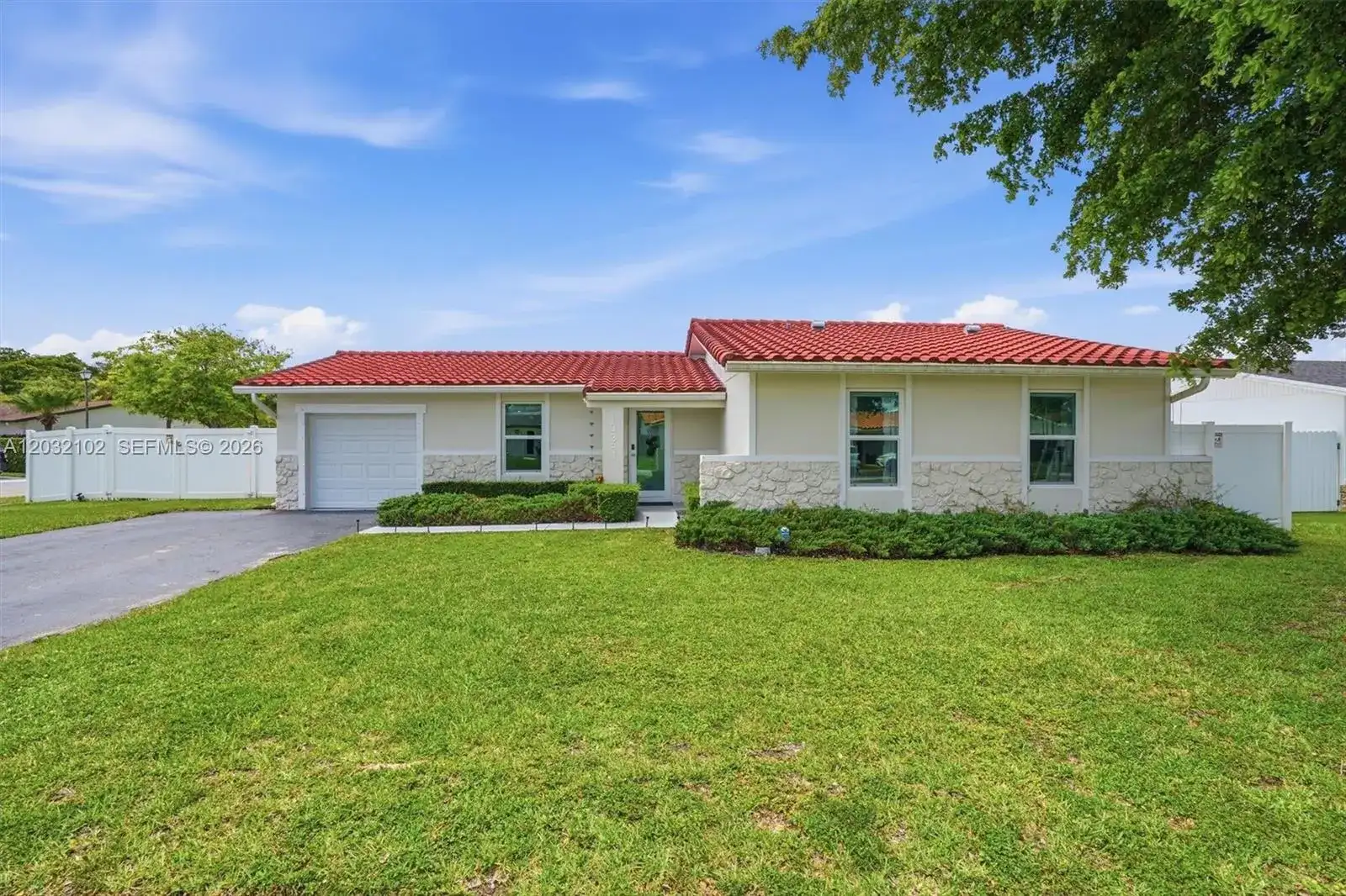 13391 SW 78th St, Miami FL 33183 photo 2