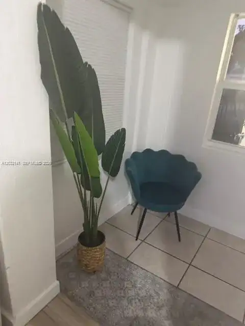 1419 NW 44th St, Miami FL 33142 photo 2