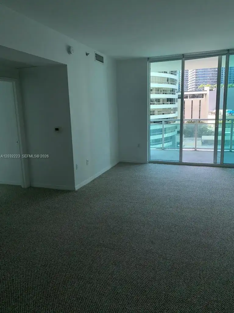950 Brickell Bay Dr # 701, Miami FL 33131 photo 3