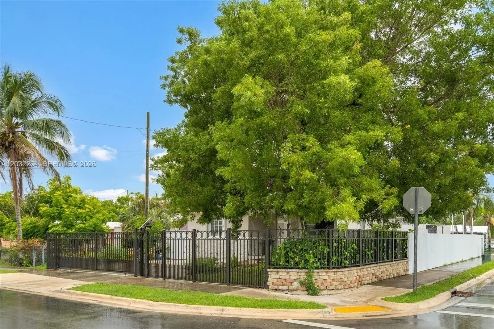 1430 NW 5th Ave, Florida City FL 33034 photo 3