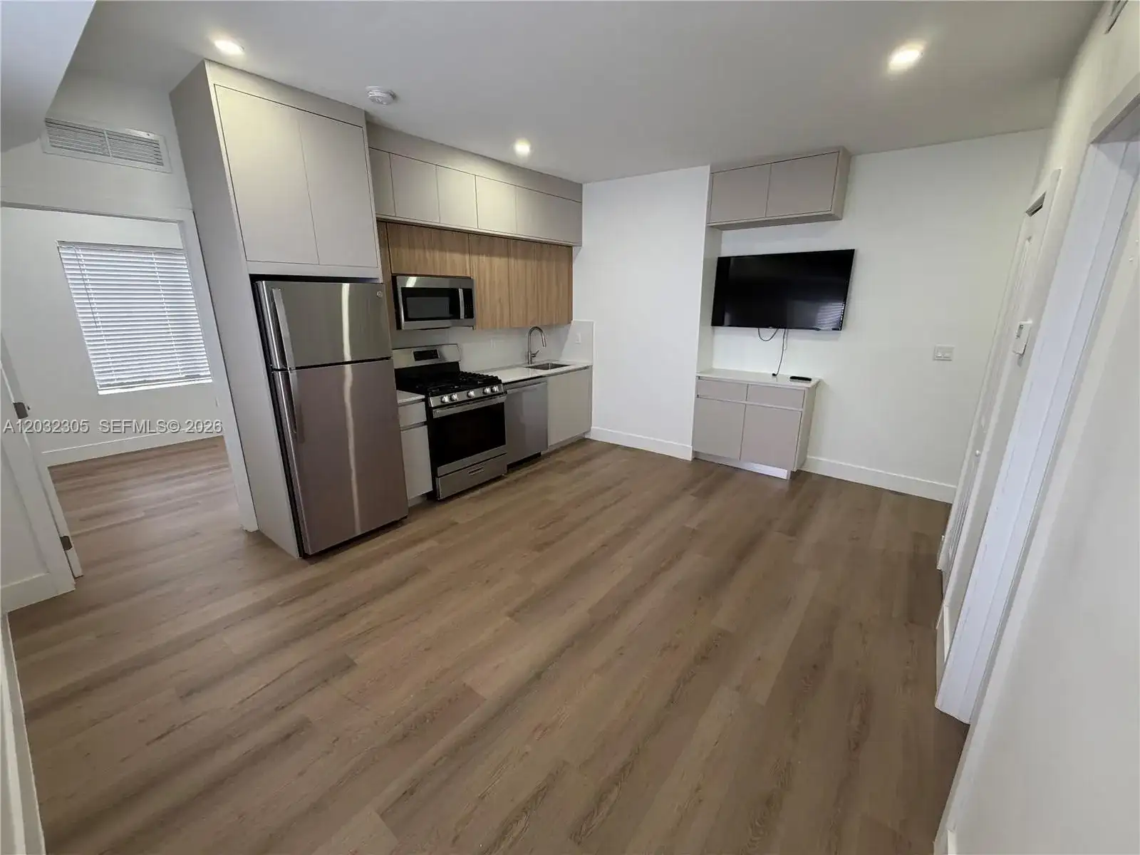 1619 Jefferson Ave # 110, Miami Beach FL 33139 photo 2