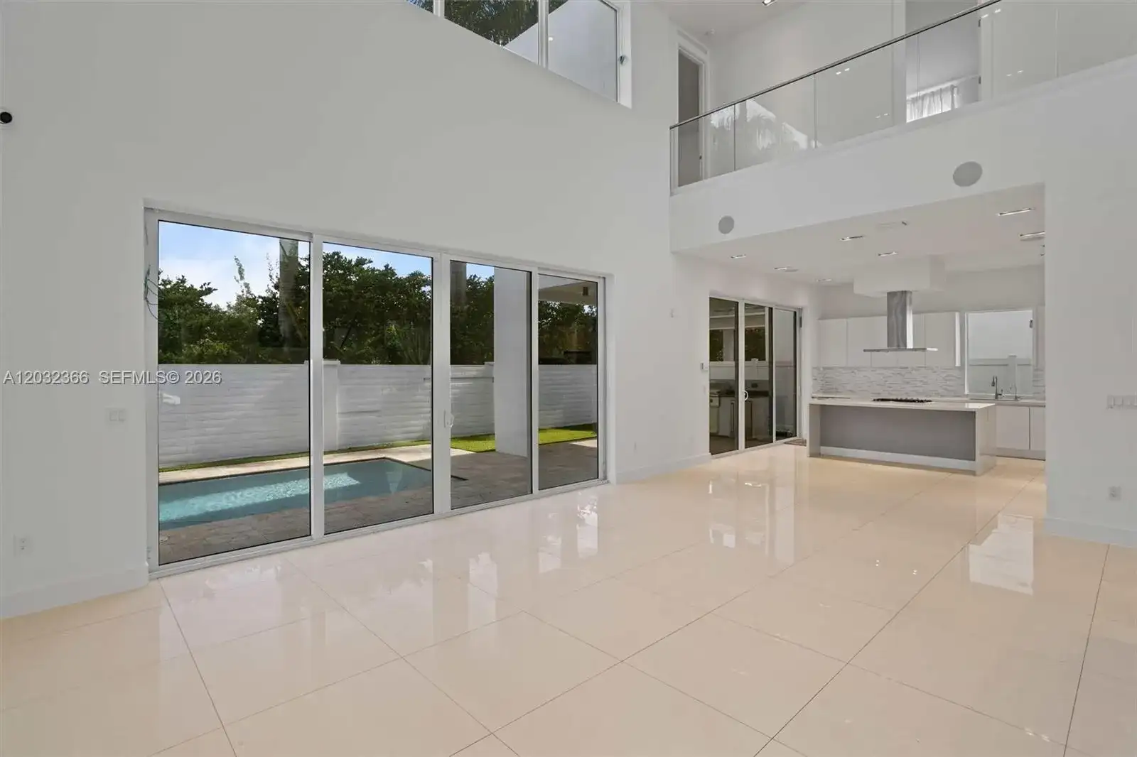 10296 NW 74th Terrace, Doral FL 33178 photo 3