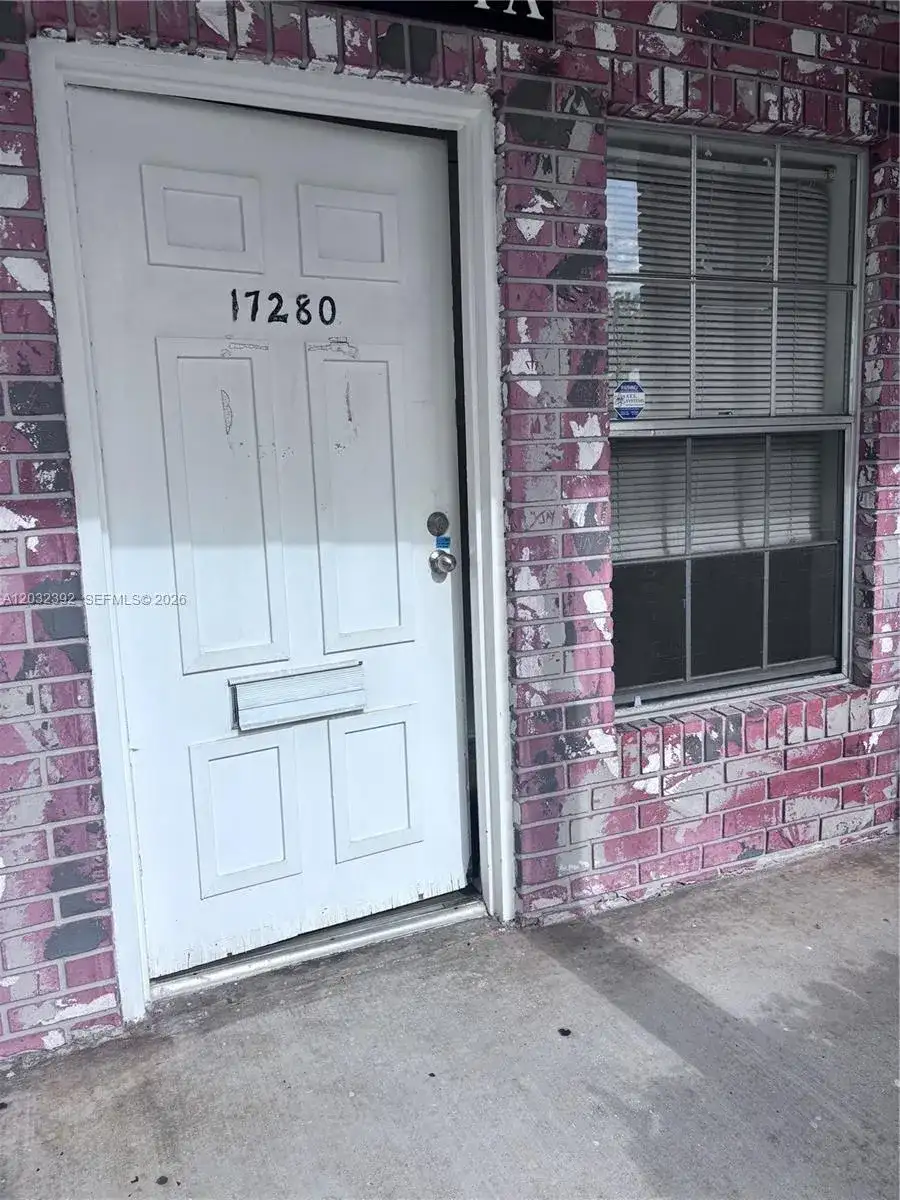 17280 NE 19th Ave, North Miami Beach FL 33162 photo 3