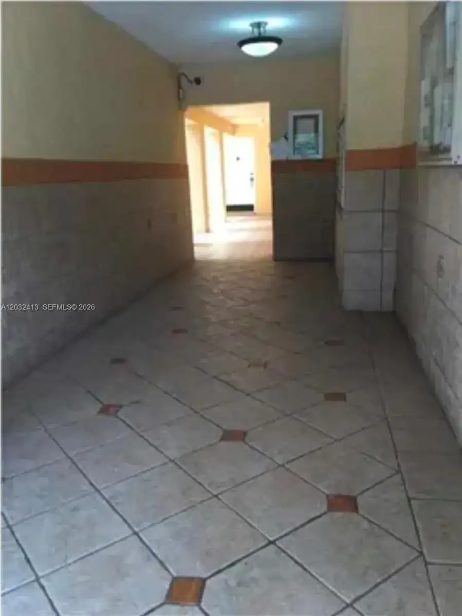 5501 NW 7th St # E408, Miami FL 33126 photo 4