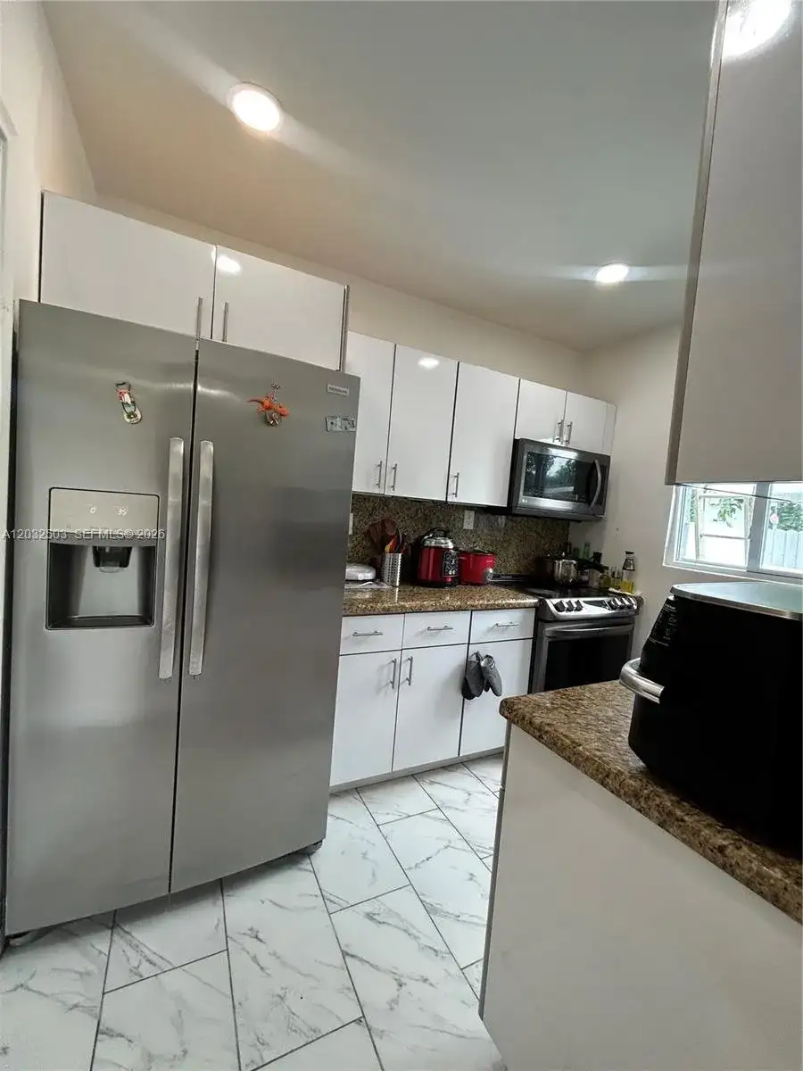 2370 NW 153rd St, Miami Gardens FL 33054 photo 4