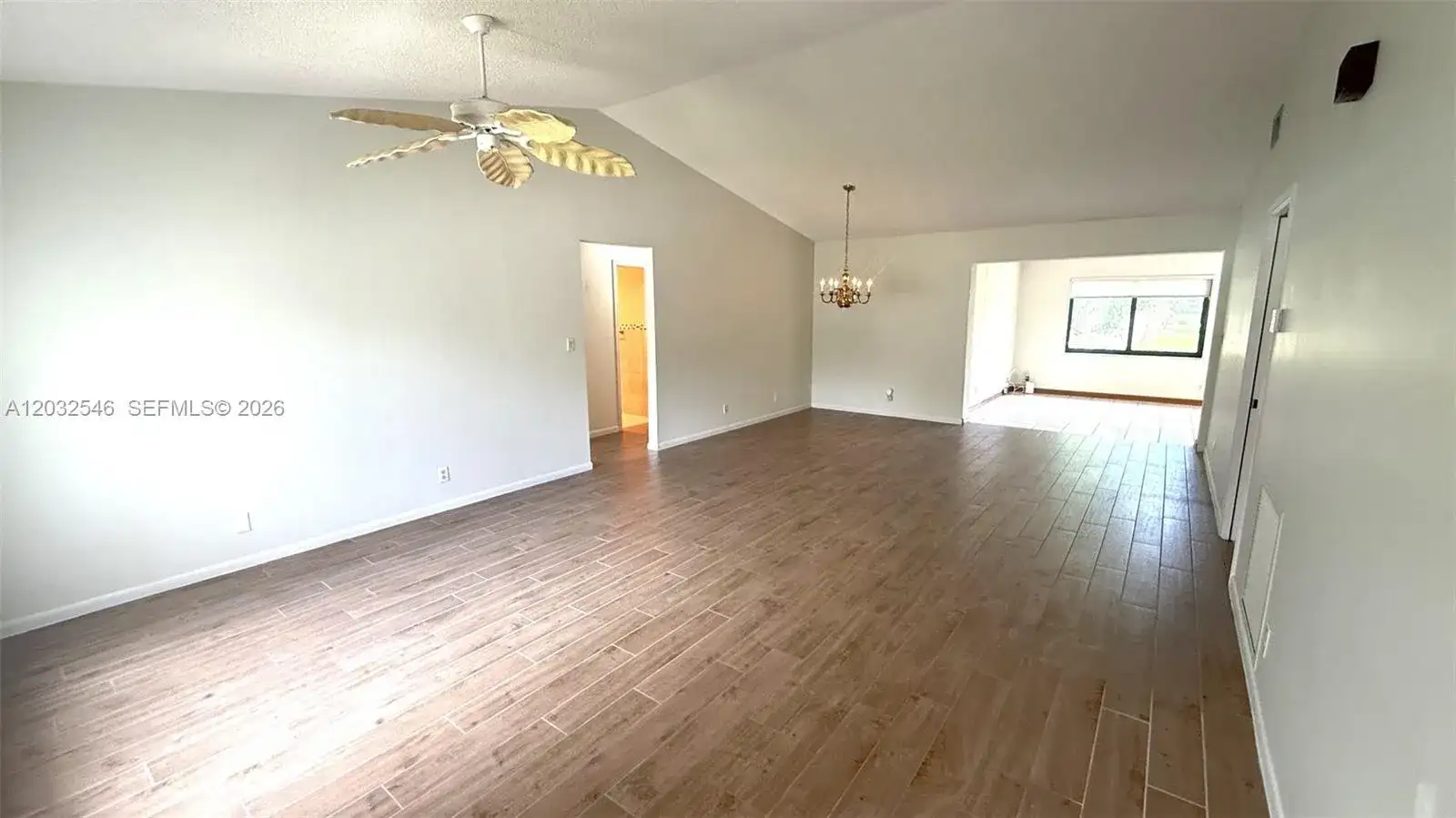7905 Cloverfield Cir, Boca Raton FL 33433 photo 3