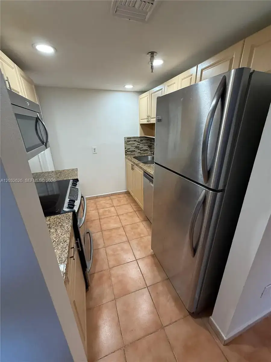 10641 SW 108 AVE # 3I, Miami FL 33176 photo 5