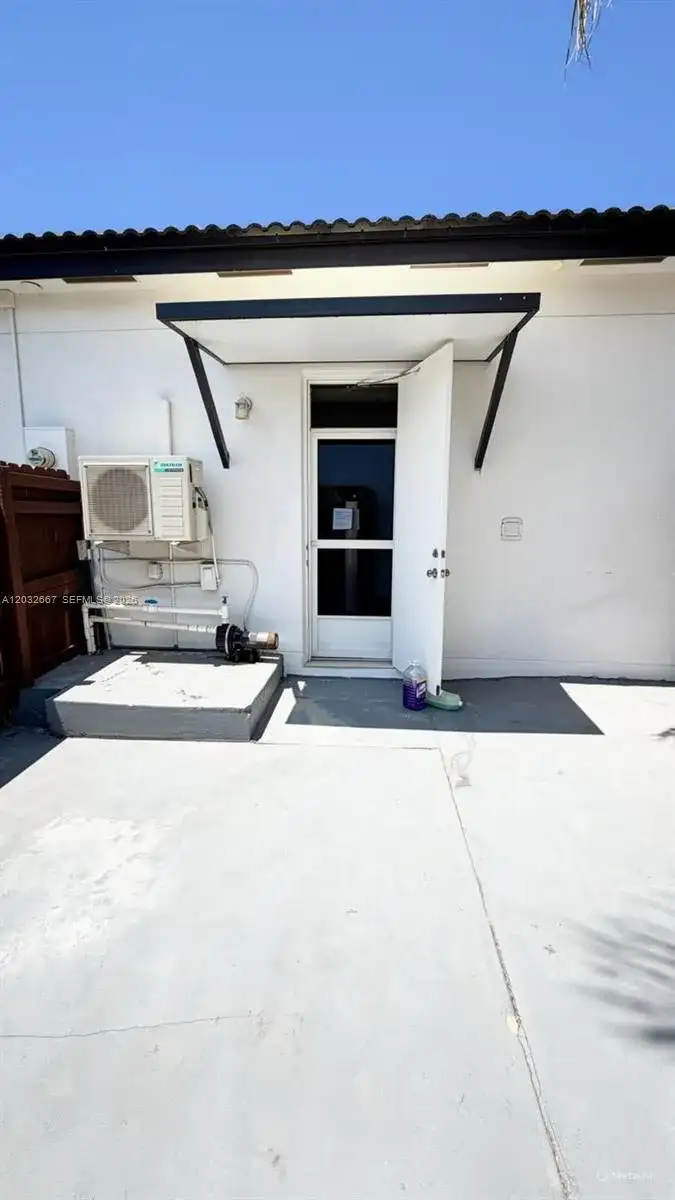 18405 SW 132nd Ave # 18405, Miami FL 33177 photo 2