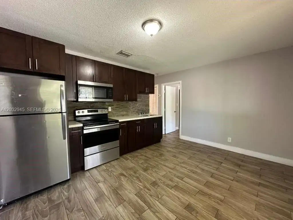 647 NW 3rd Ave # 1, Fort Lauderdale FL 33311 photo 3