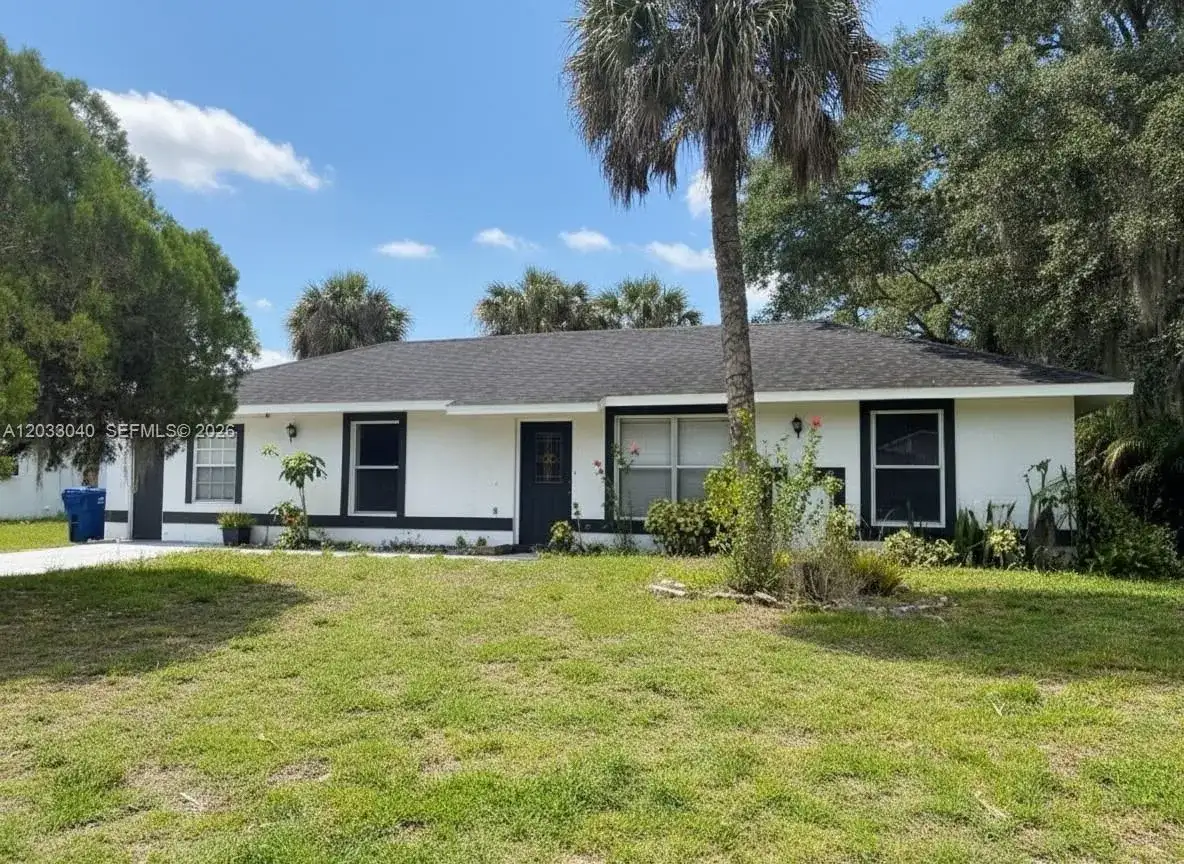 4029 E Sunflower Cir, La Belle FL 33935 photo 5