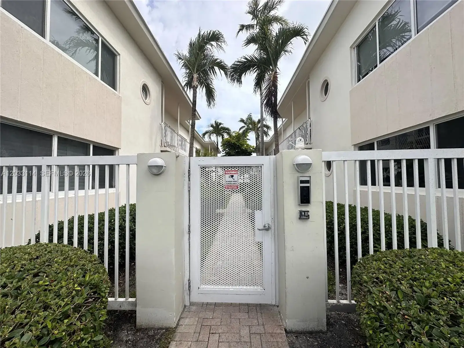 1100 Venetian Way # 2B, Miami FL 33139 photo 3