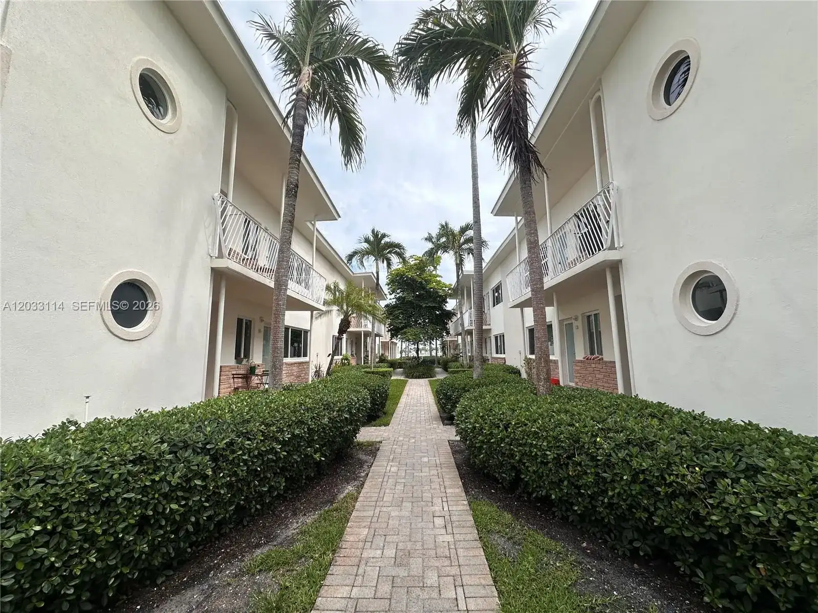1100 Venetian Way # 2B, Miami FL 33139 photo 4