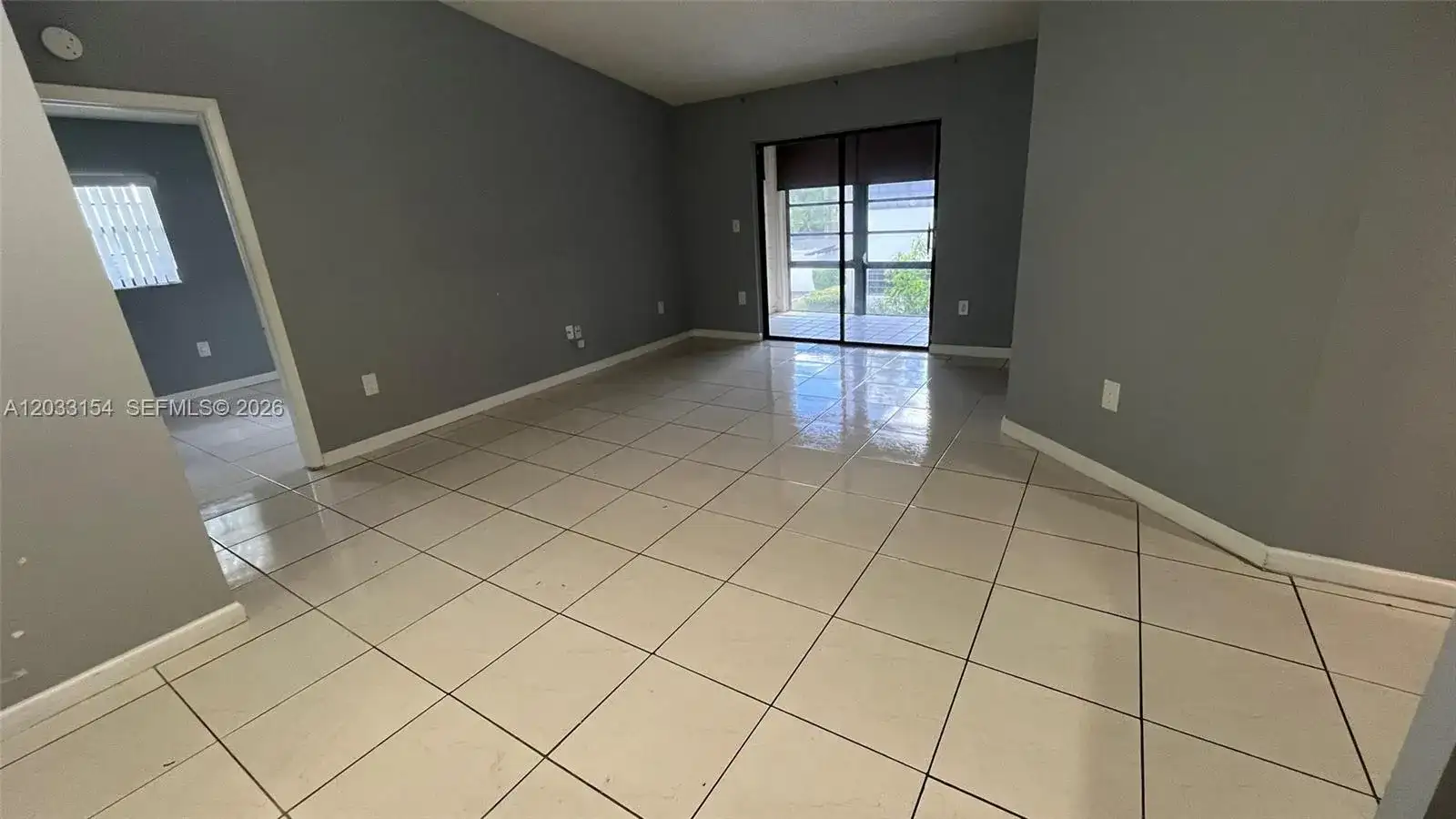 19025 NW 62nd Ave # 202, Hialeah FL 33015 photo 4