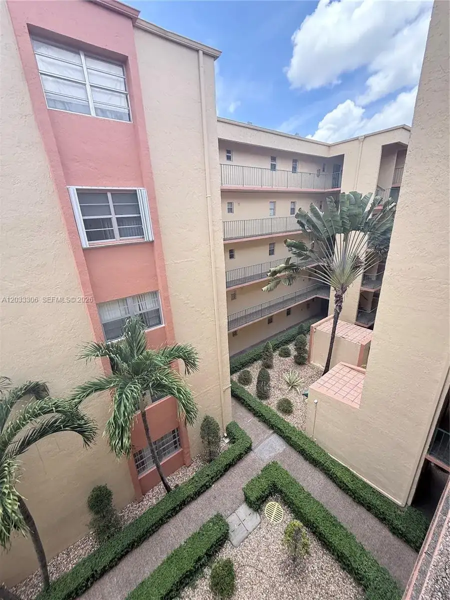 1975 W 44th Pl # 401, Hialeah FL 33012 photo 2