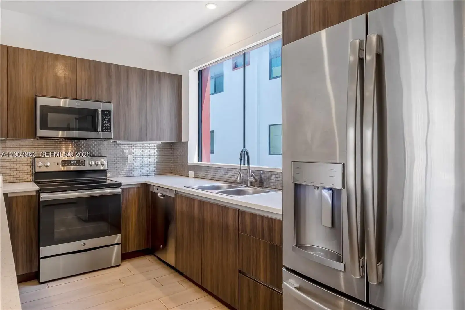 113 NE 6 St. # 2123, Fort Lauderdale FL 33304 photo 3