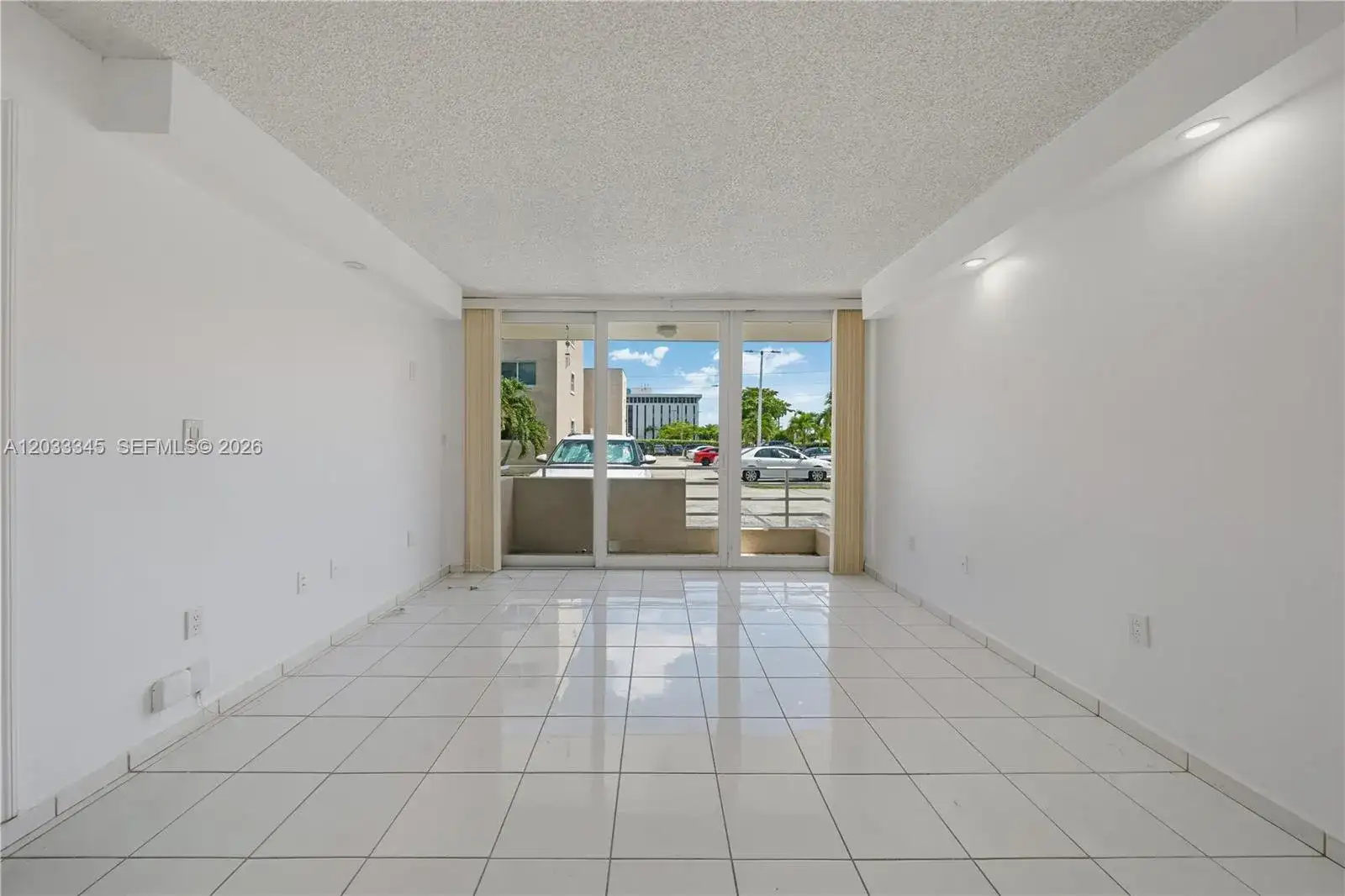8050 NW 8th St # 110, Miami FL 33126 photo 5