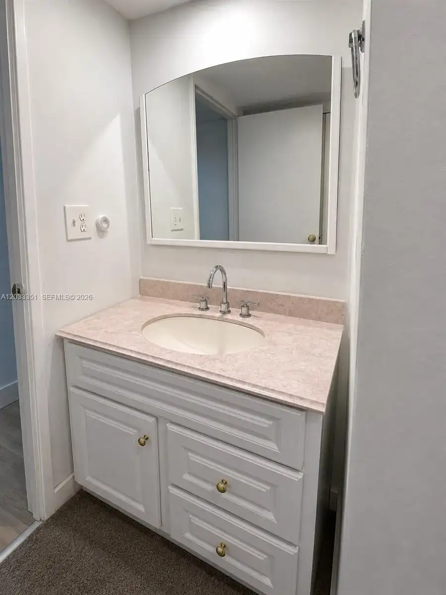 301 Bonaventure Blvd # 7, Weston FL 33326 photo 4