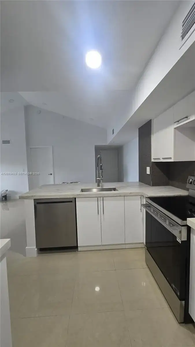 2600 S University Dr # 229, Davie FL 33328 photo 4